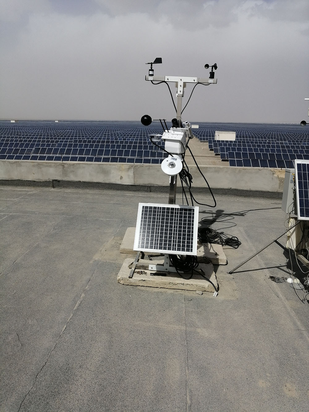 貴州光伏站氣象站輻照跟蹤裝置